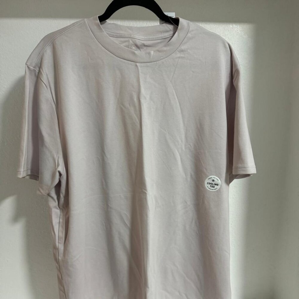 HOLLISTER RELAXED COOLING